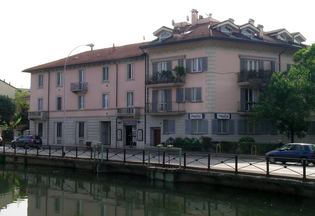 Apartmán Le Residenze Della Poetessa Corsico Exteriér fotografie